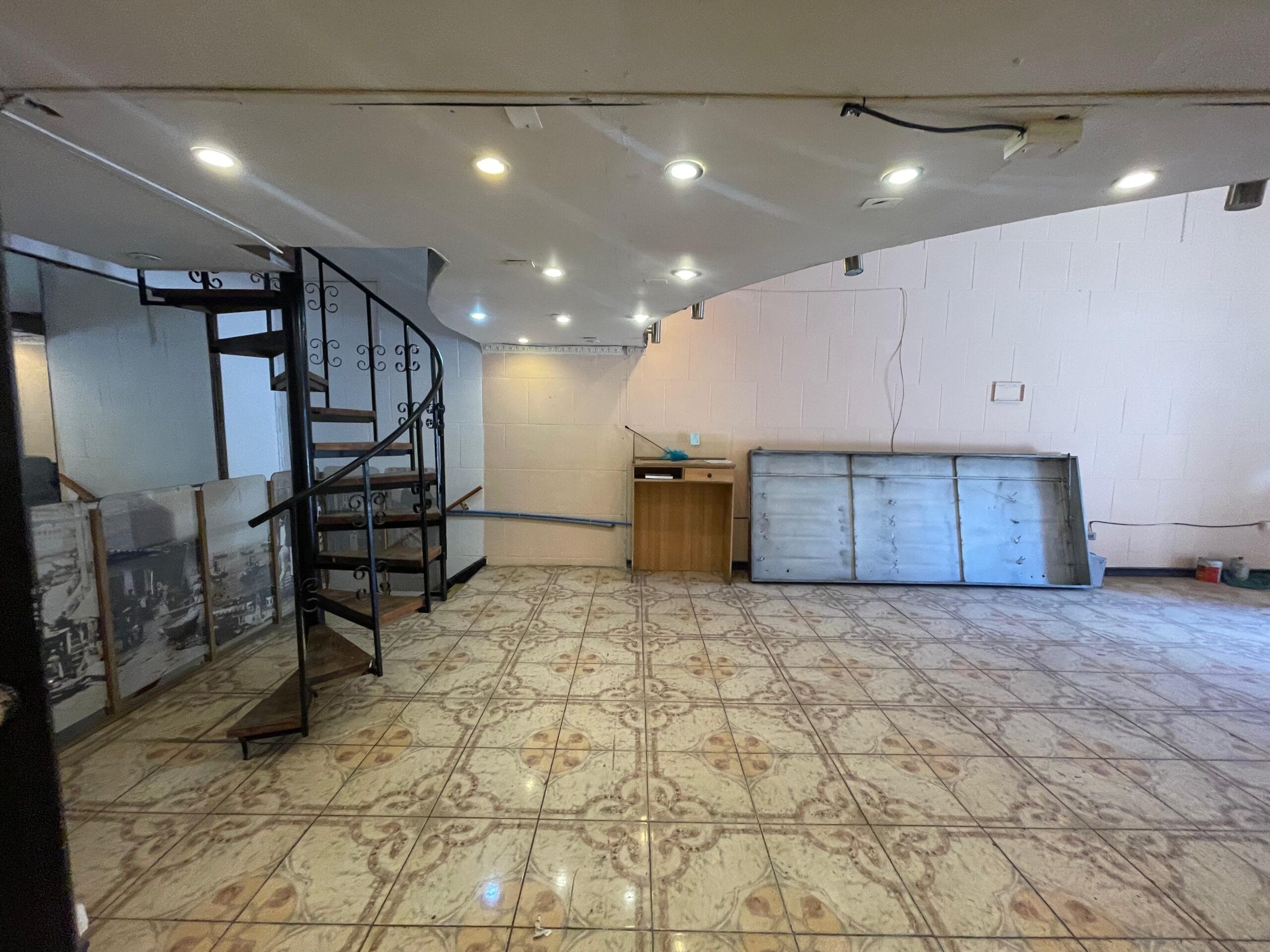 Local Comercial en el Centro de Valparaíso. - Imagen 13