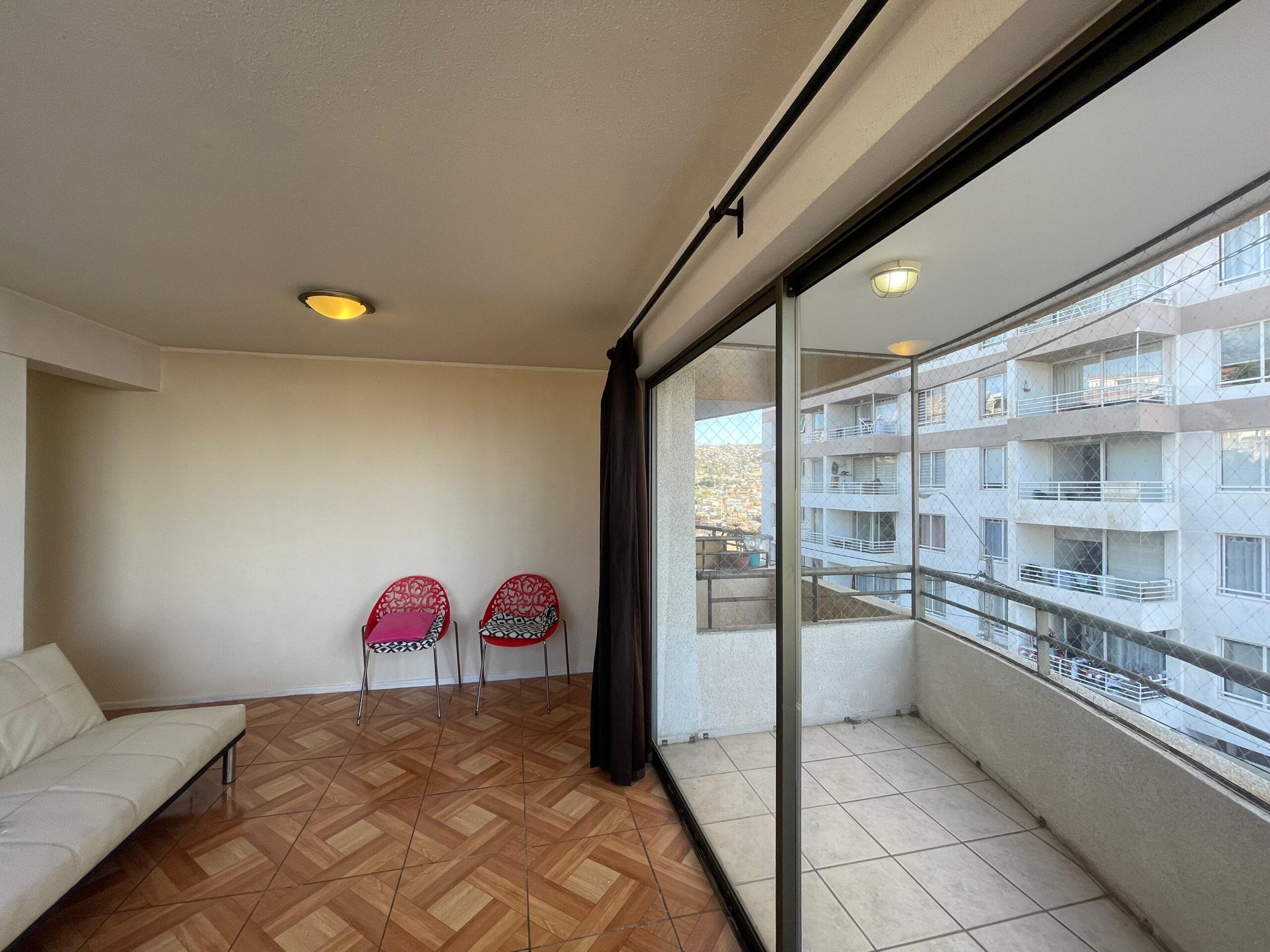 Arriendo Semi amoblado Depto 2D2B Valparaíso Edificio Mirador Polanco - Imagen 11
