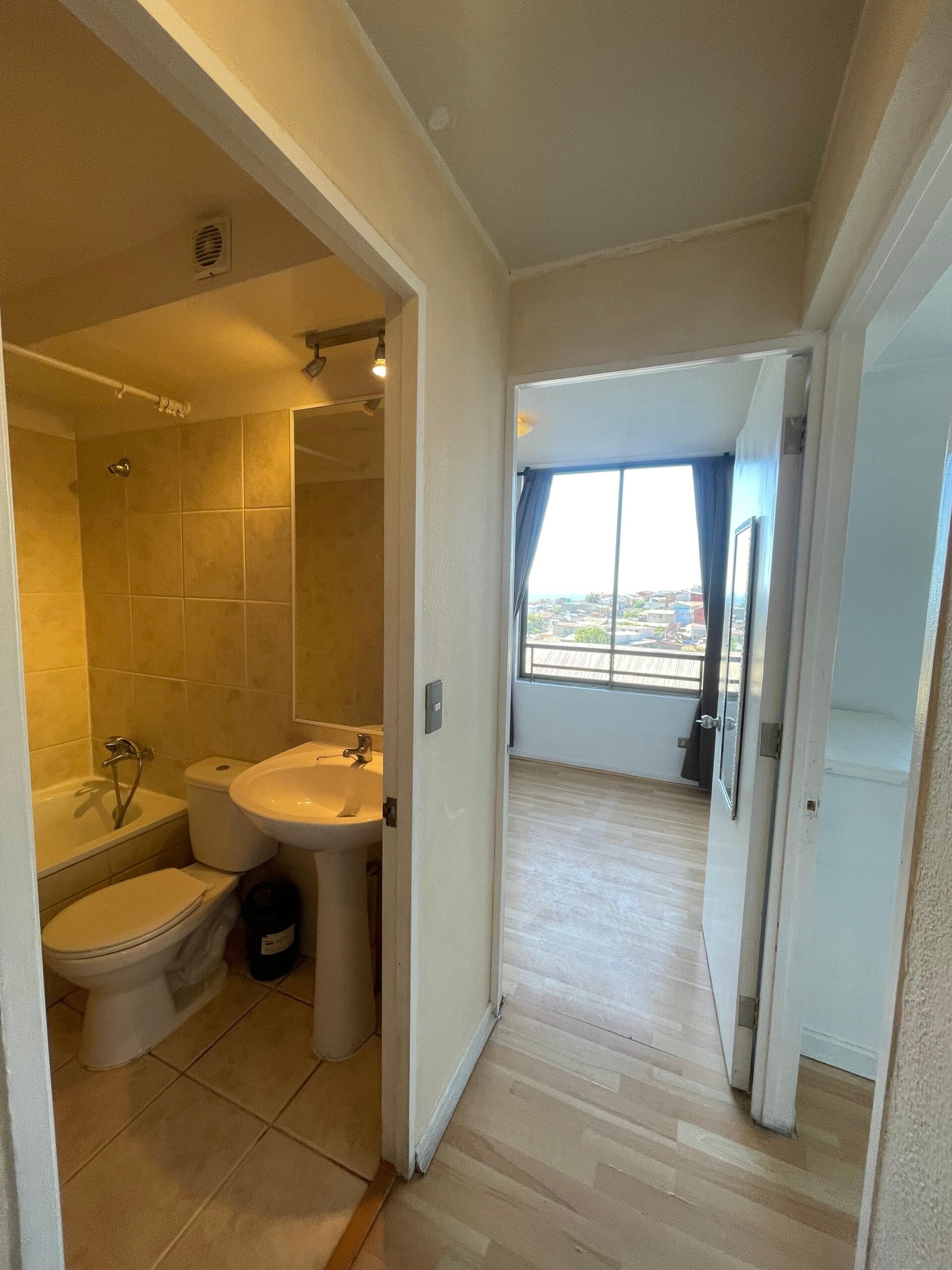 Arriendo Semi amoblado Depto 2D2B Valparaíso Edificio Mirador Polanco - Imagen 14