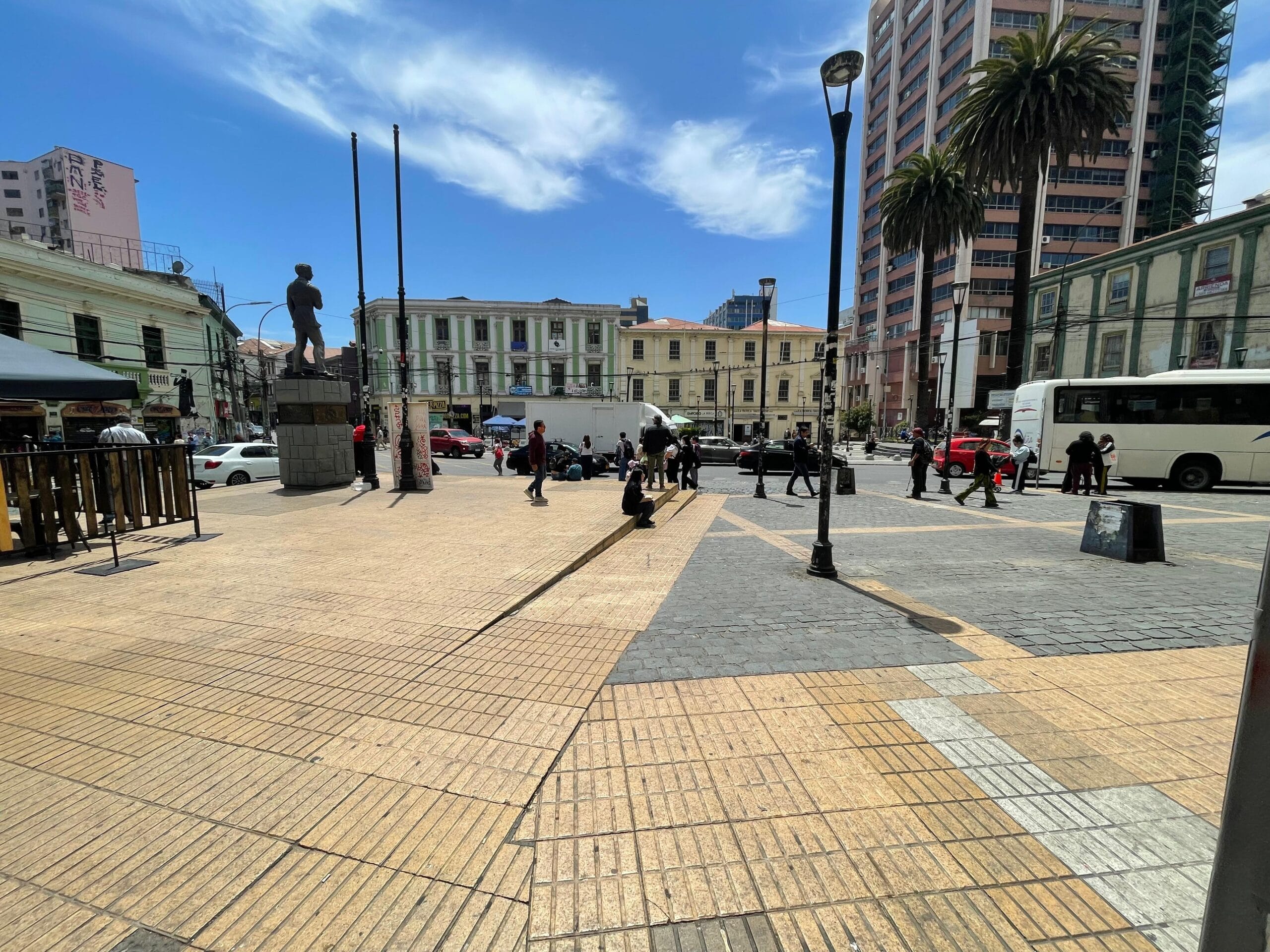 Local Comercial en el Centro de Valparaíso. - Imagen 19