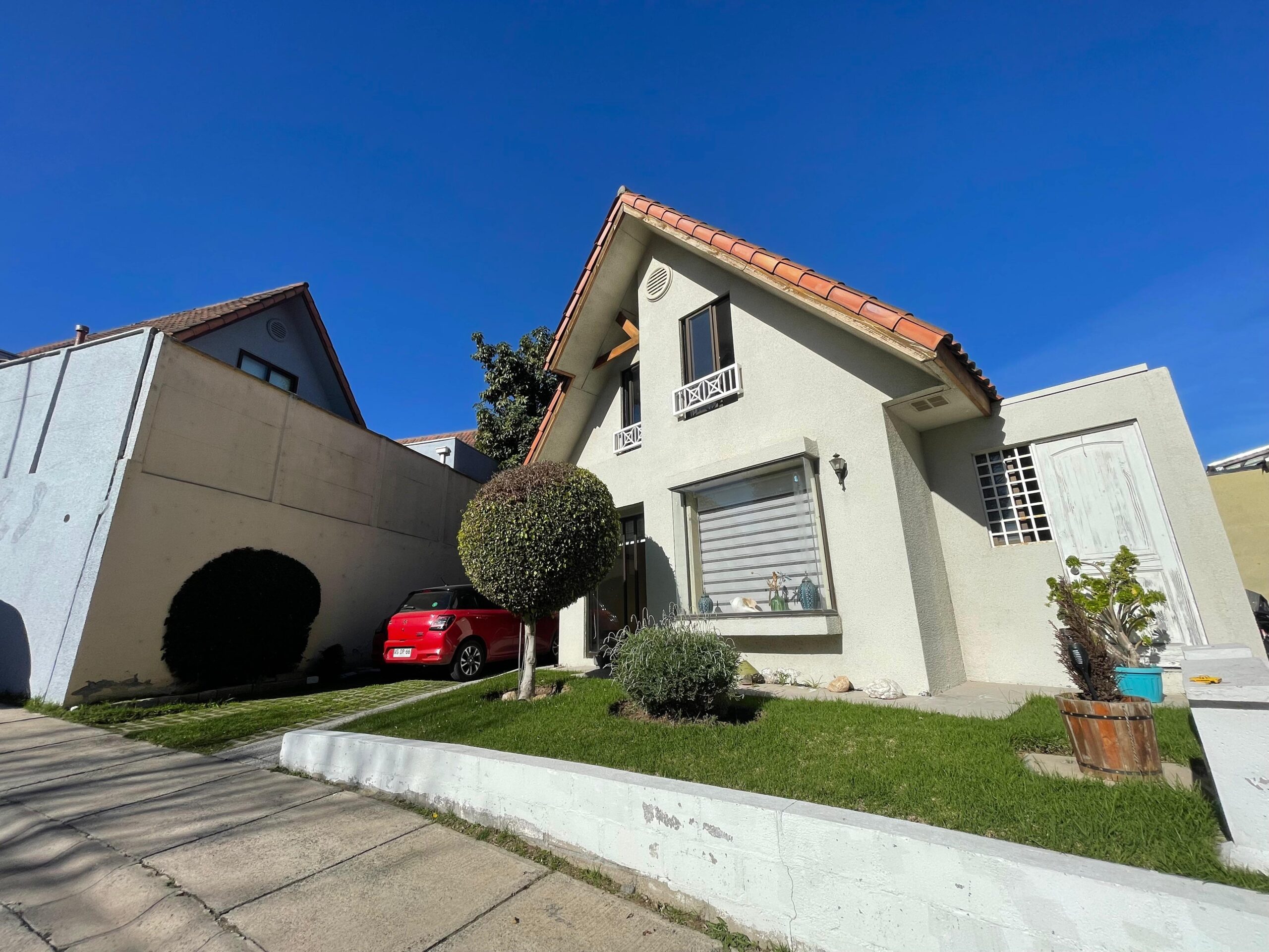 Venta Exclusiva Casa 3D2B Cond Jardines de Paso Hondo Quilpué. Valparaíso - Imagen 2